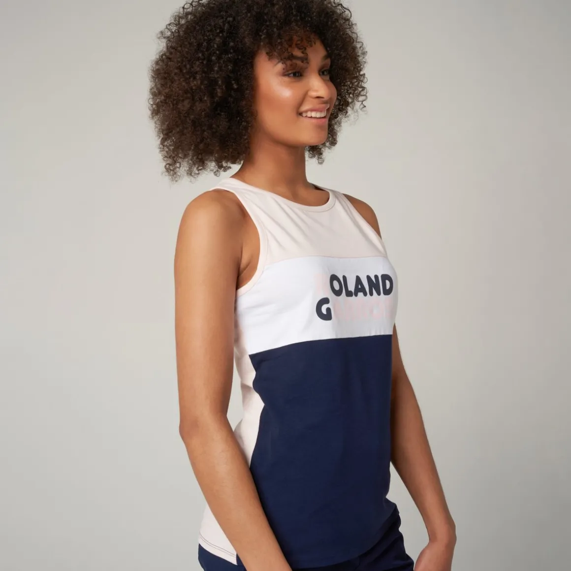 dbardeur_femme_col_rond_color_block_rolandgarros__rose_et_marine_2.webp Roland-Garros T Shirts & Débardeurs-Débardeur femme col rond Color Block - rose et marine