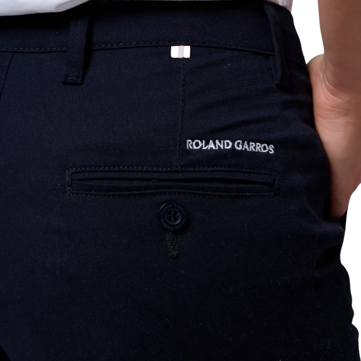 pantalon_chino_hritage_femme_rolandgarros__marine_3.webp Roland-Garros Jupes, Robes & Pantalons-Pantalon Chino Héritage Femme - Marine