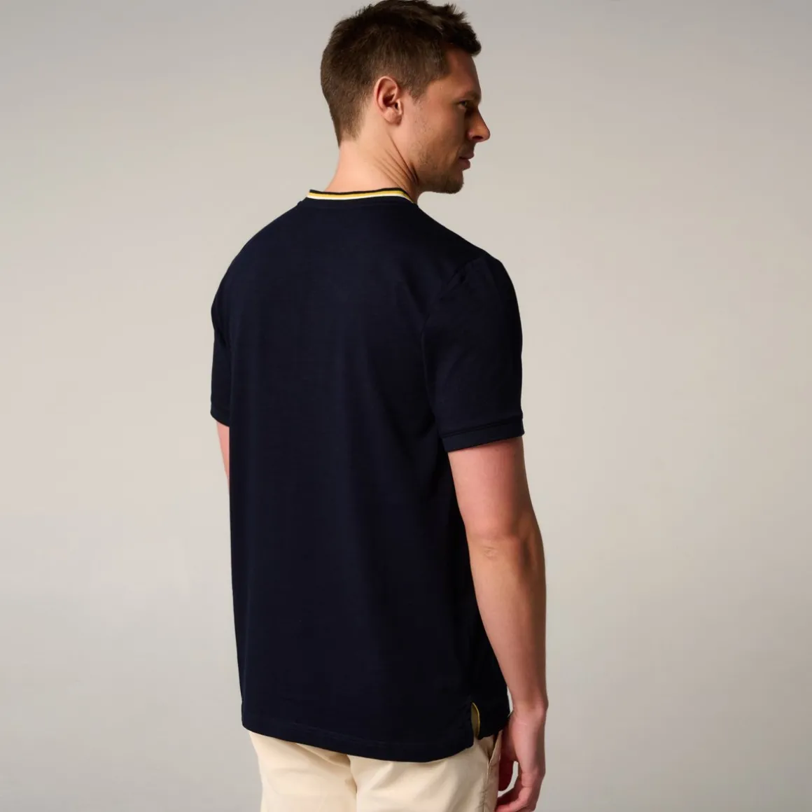 polo_heritage_col_mao_homme_rolandgarros__marine_4.webp Roland-Garros Polos-Polo Heritage col mao homme - Marine