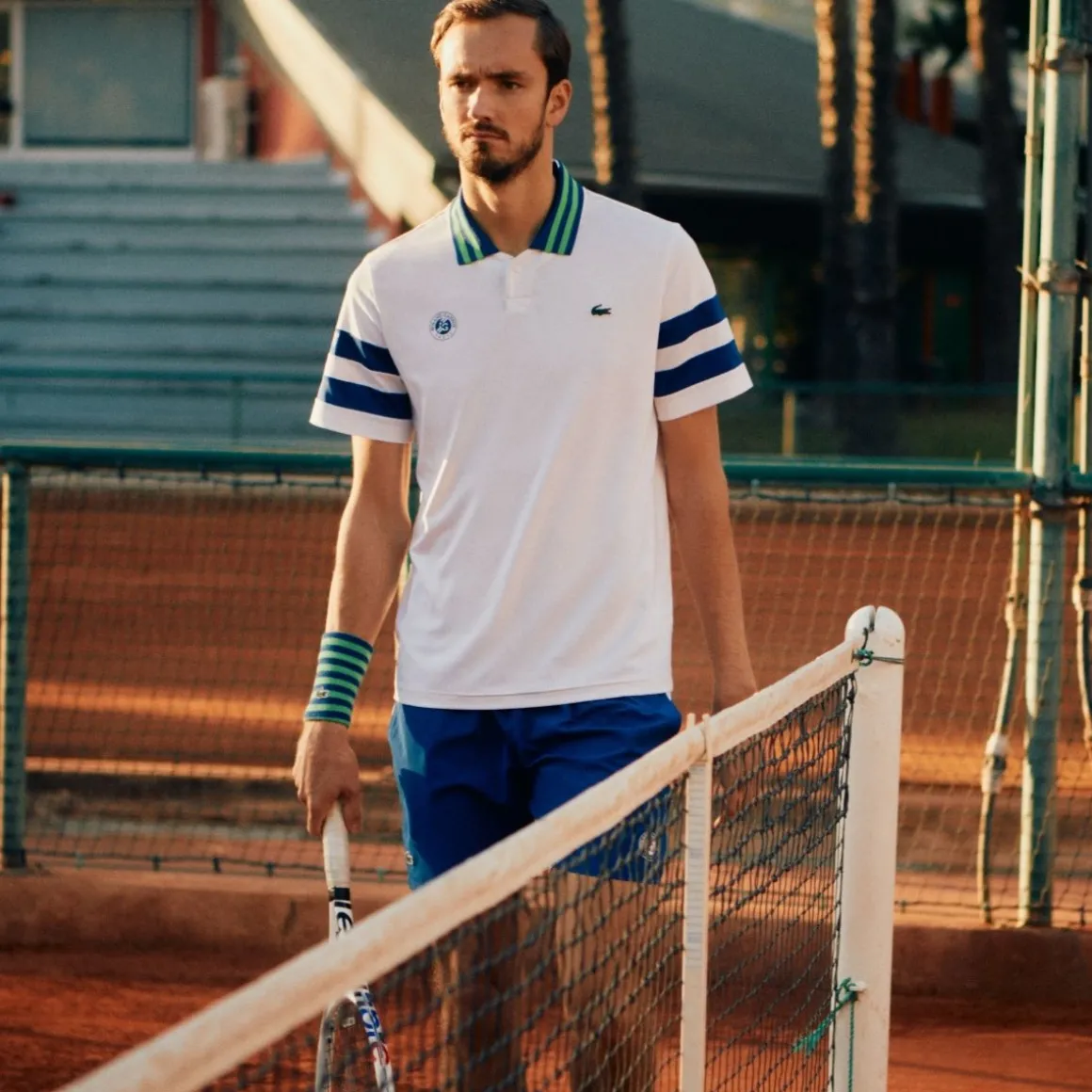Roland-Garros Tenues De Tennis Hommes | Tenues De Tennis Hommes-Polo Performance Medvedev homme Lacoste x - Blanc
