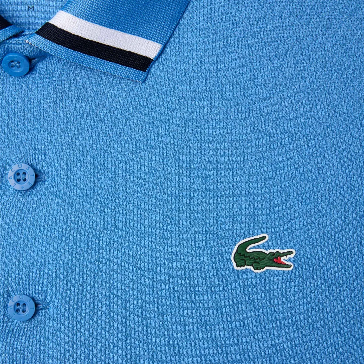 polo_unisexe_ramasseur_de_balles_lacoste_pour_rolandgarros__bleu_5.webp Roland-Garros Tenues De Ramasseurs De Balles | Tenue De Tennis Femmes-Polo unisexe ramasseur de balles Lacoste pour - Bleu