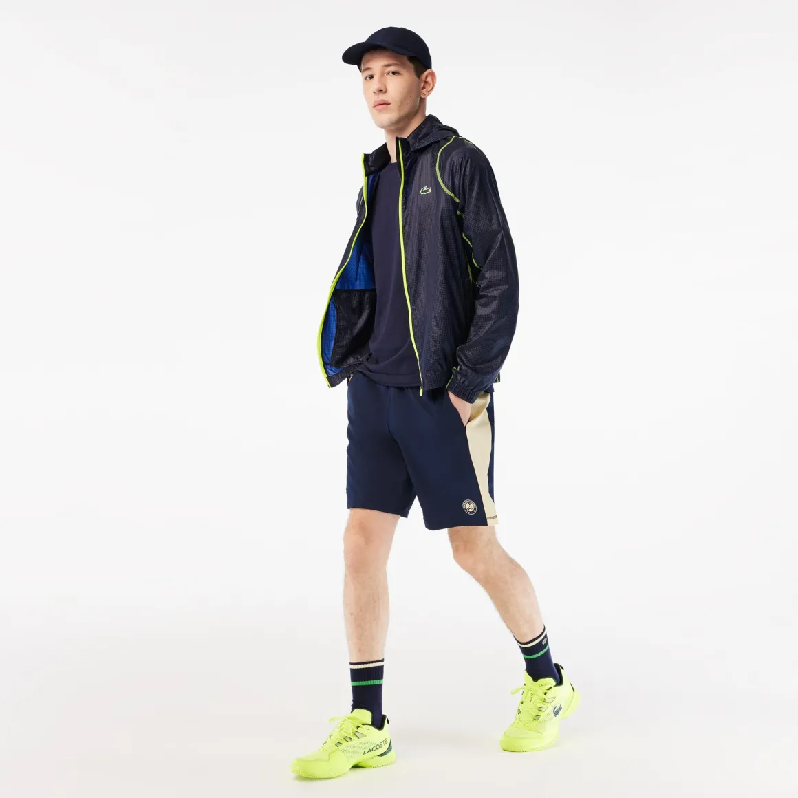 Roland-Garros Tenues De Ramasseurs De Balles | Tenues De Tennis Hommes-Short Homme Ramasseur de balles Lacoste pour Roland Garros - Marine Beige