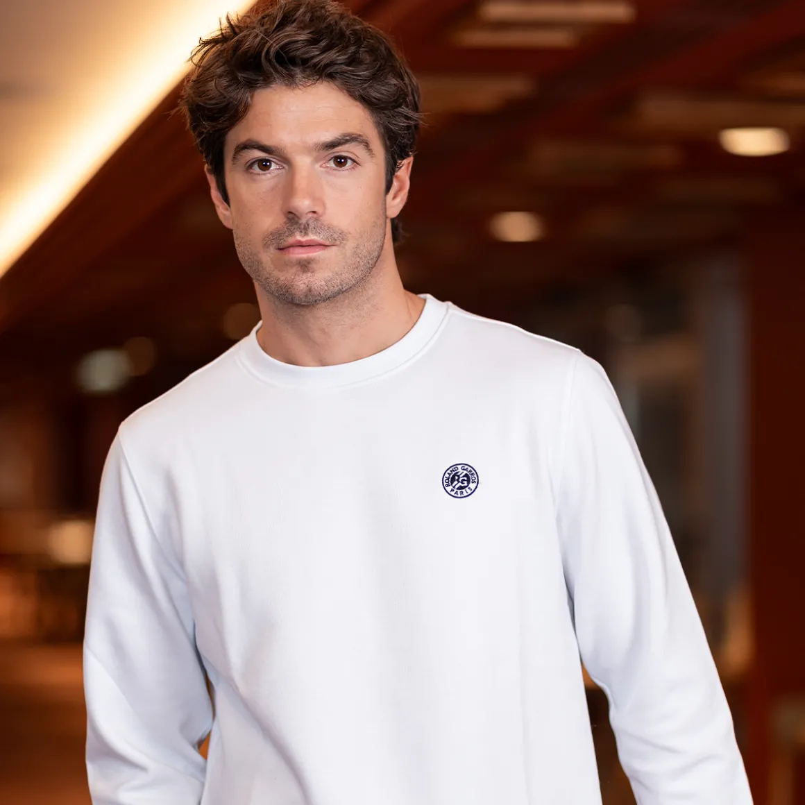 sweatshirt_essentiels_unisexe_rolandgarros__blanc_3.webp Roland-Garros Pulls & Sweats | Pulls & Sweats-Sweatshirt Essentiels Unisexe - Blanc