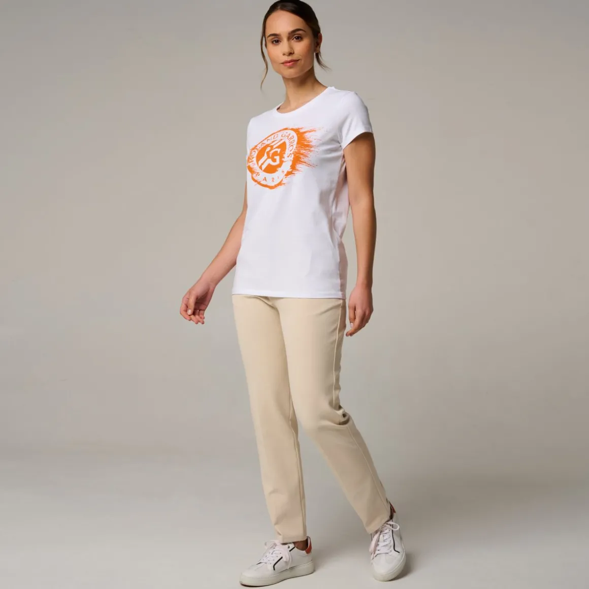 tshirt_logo_femme_rolandgarros__blanc_2.webp Roland-Garros T Shirts & Débardeurs-T-shirt Logo femme - Blanc